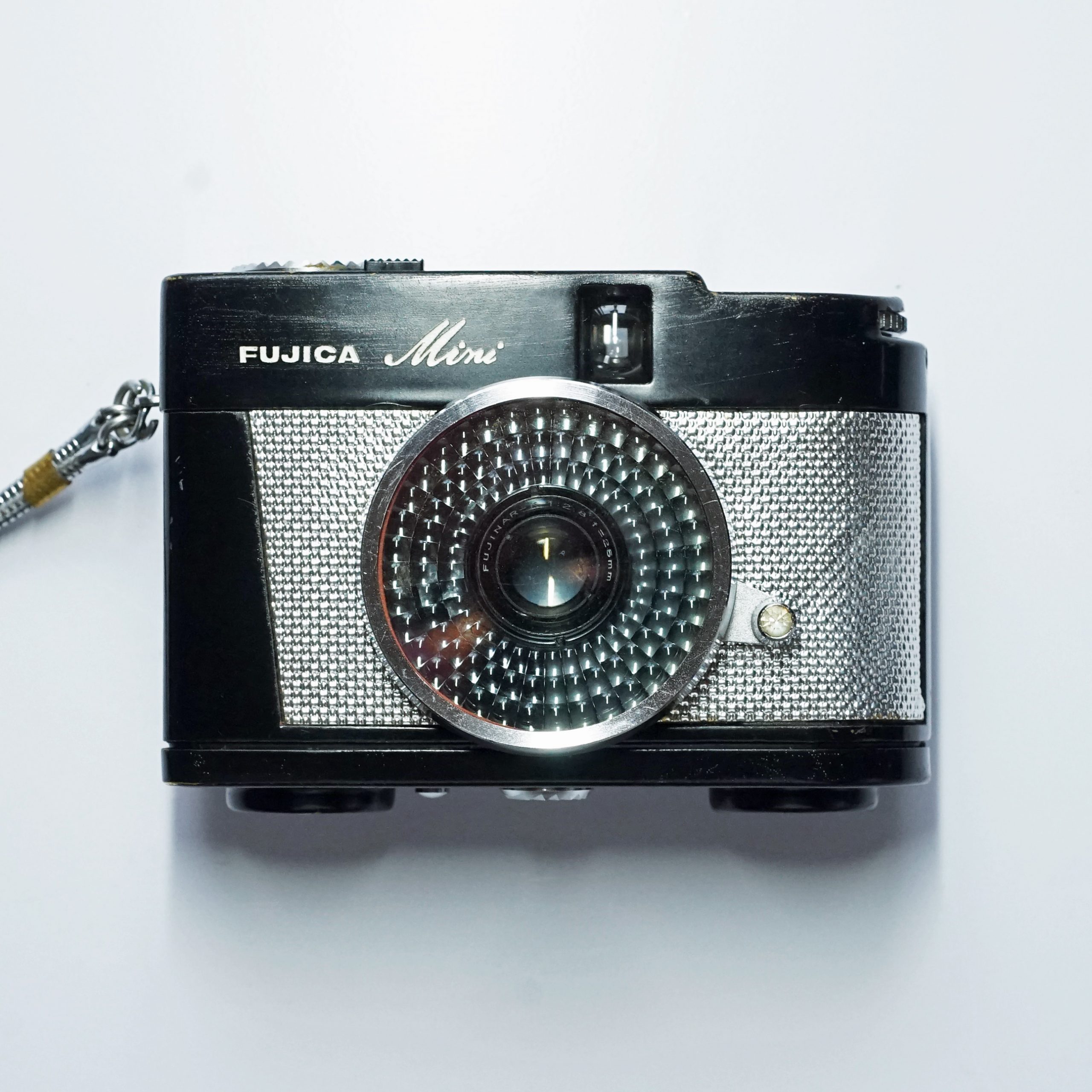 スストア fujica mini ゴールド 242646 ケース付き | daseinser.at